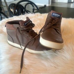 Sperry Kids Brown Leather High-Top Sneakers with Cream Soles